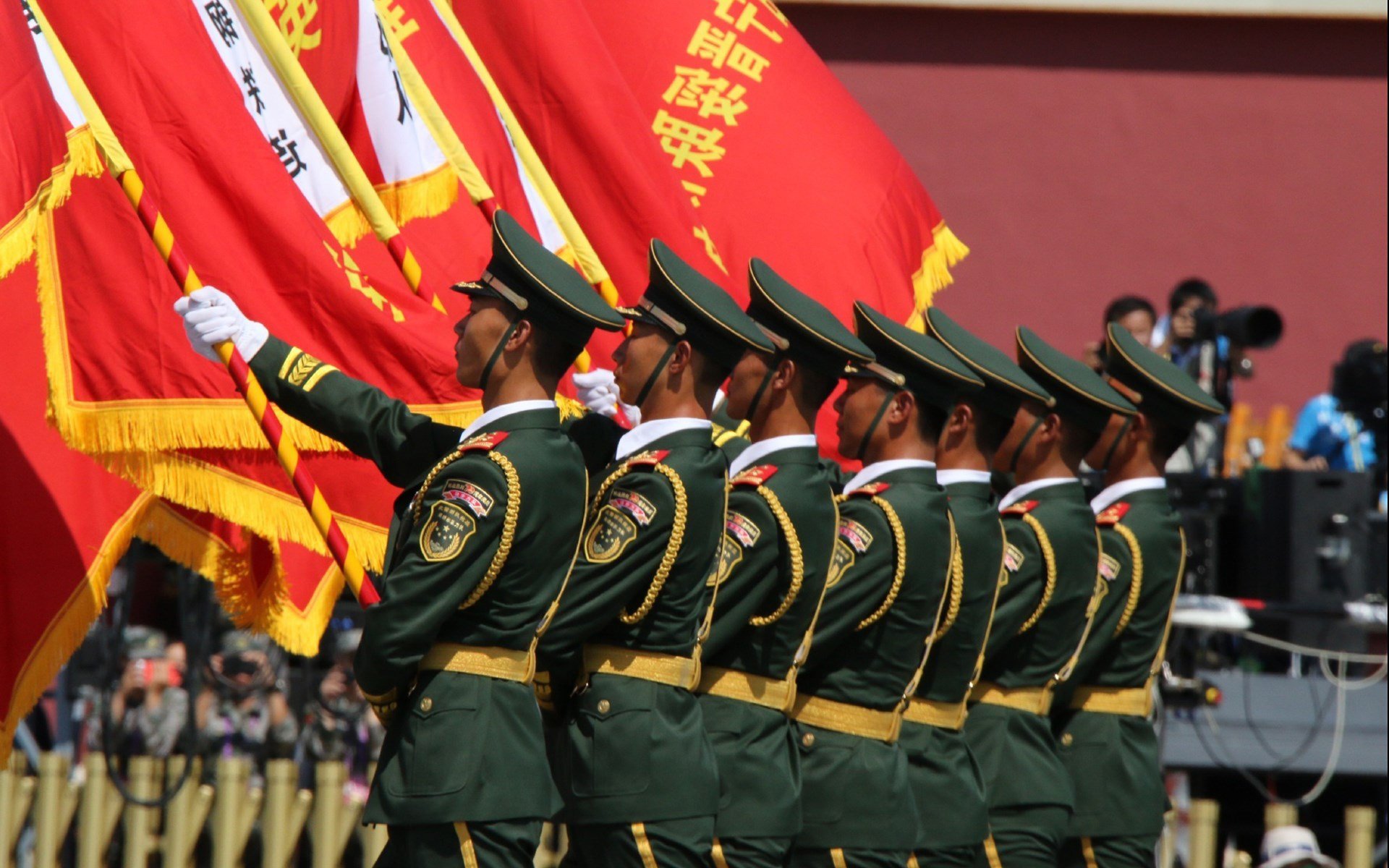 开云体育平台-冠军之道：冠军球队的管理与战术策略，冠军足球攻略  第3张