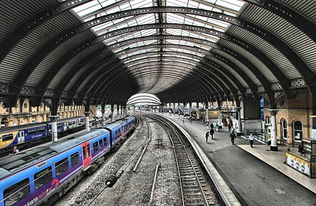 开云官方网页登录-英超联赛的沉浸式观赛体验开发,英超主题